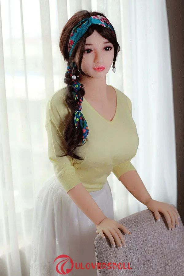 a cup tpe sex doll