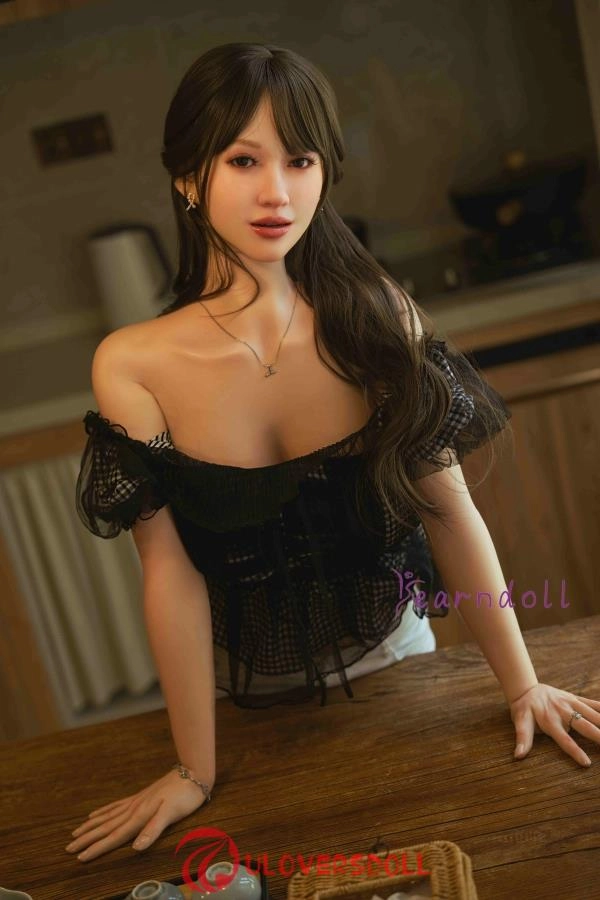 161cm C Cup Yearn Sex Doll