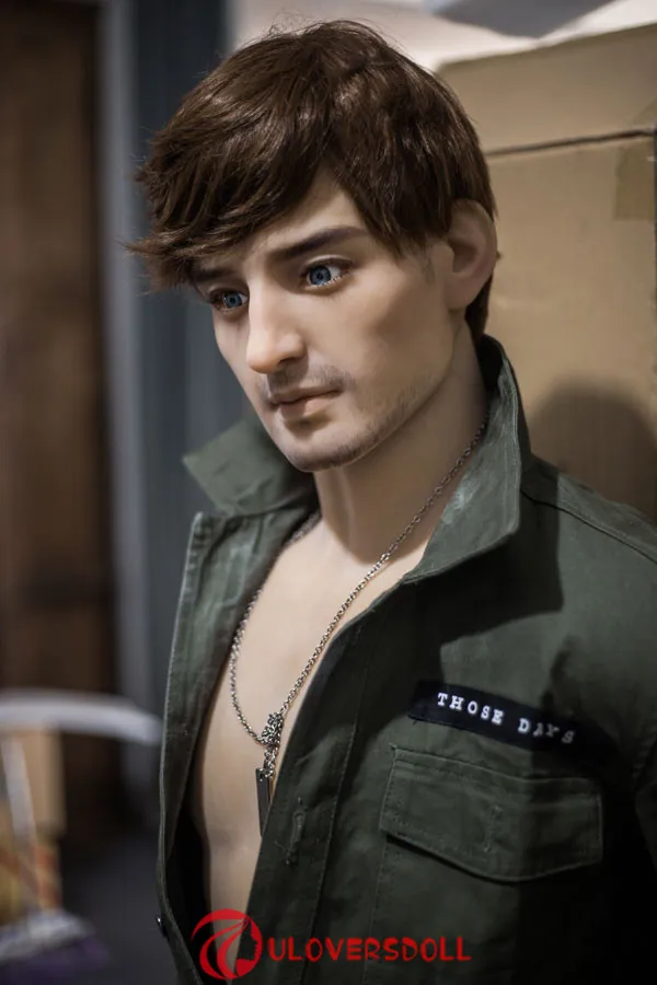 male sex silicone doll