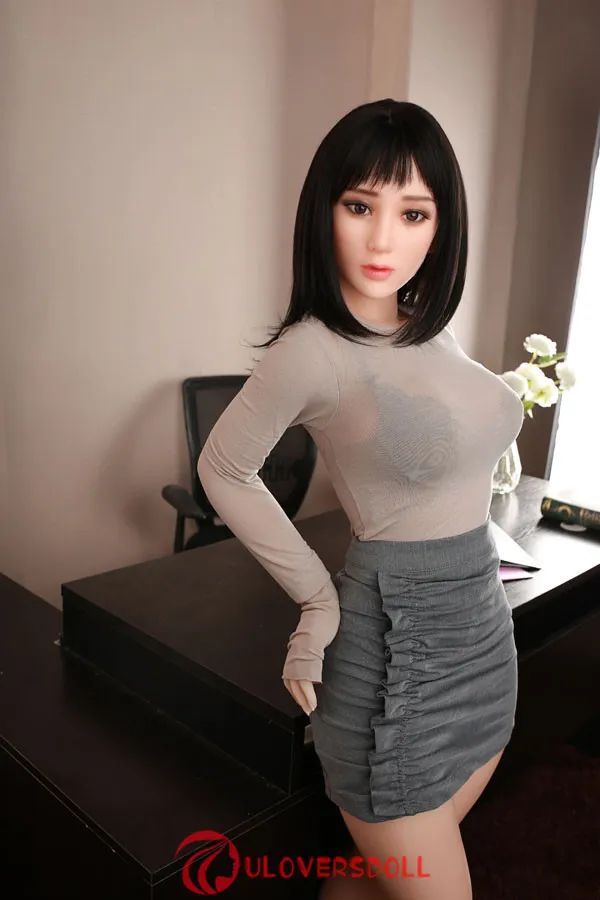 beautiful TPE sex doll