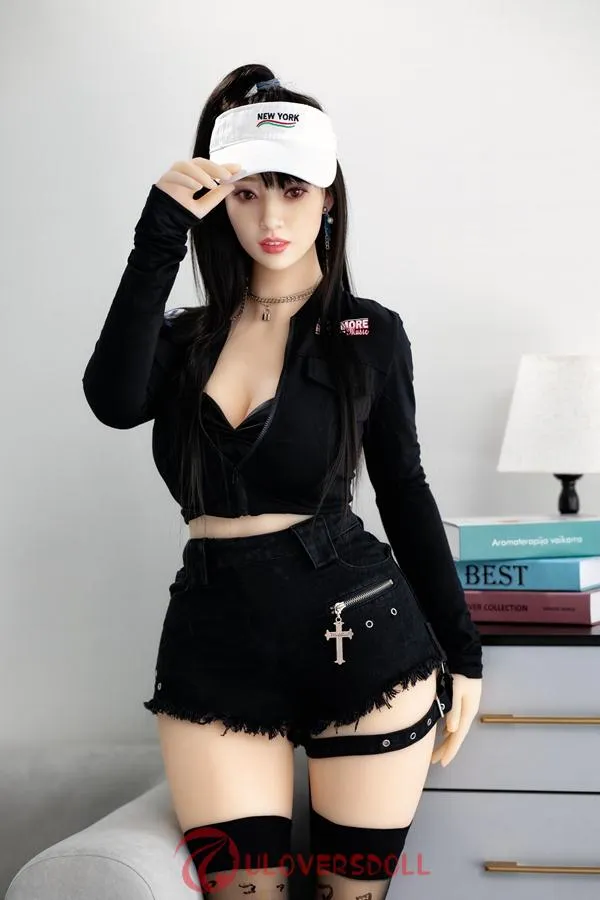 161cm/5ft3 Medium chest 6YE sex doll Nathalie