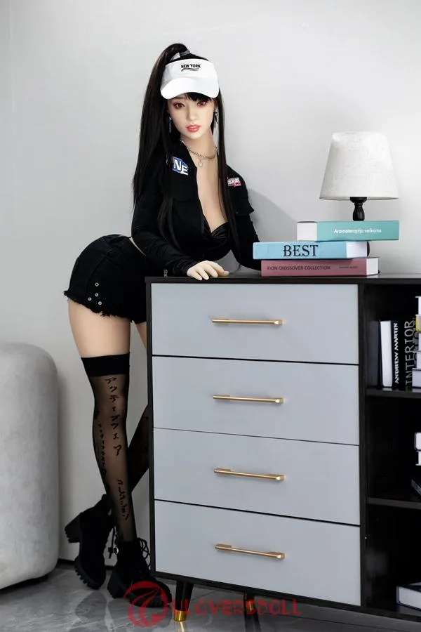 161cm/5ft3 Medium chest 6YE sex doll Nathalie