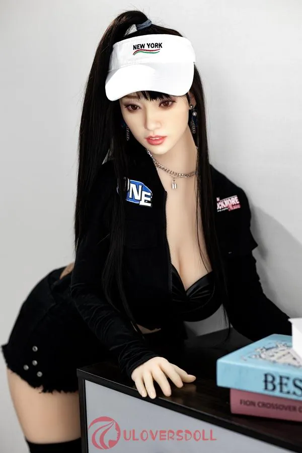 161cm/5ft3 Medium chest 6YE sex doll Nathalie