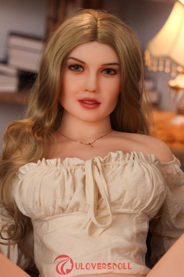 Adult Woman Love Doll