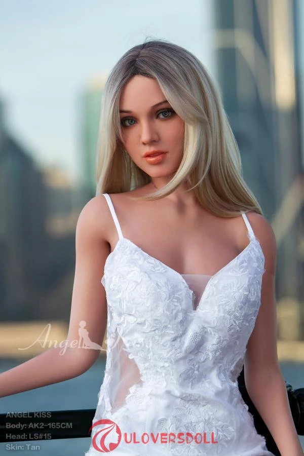 Most Realistic Sexdolls for Men