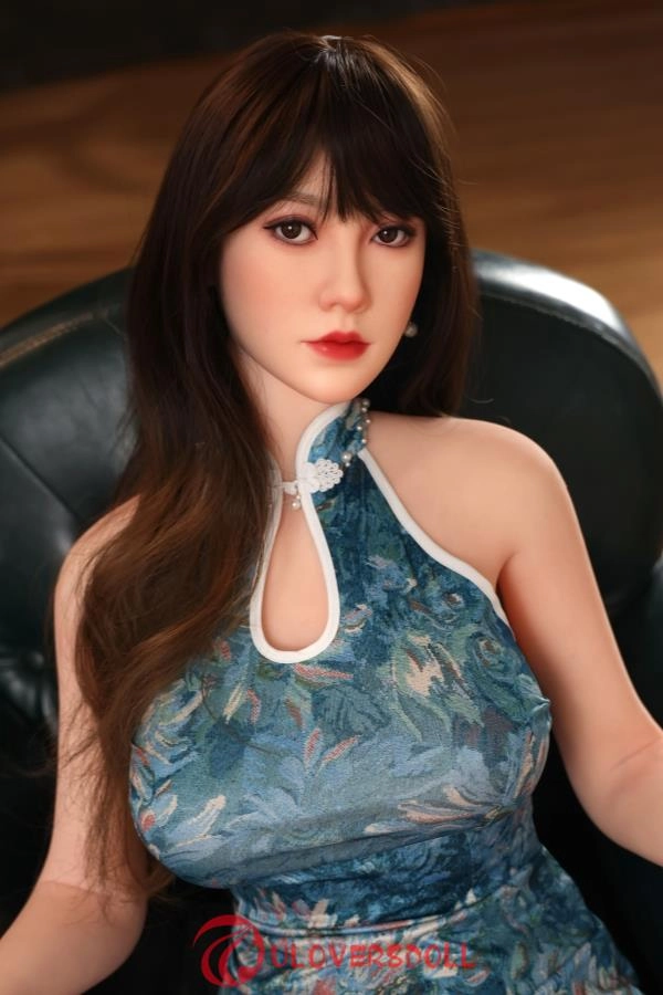 Chinese Silicone Head Love Doll