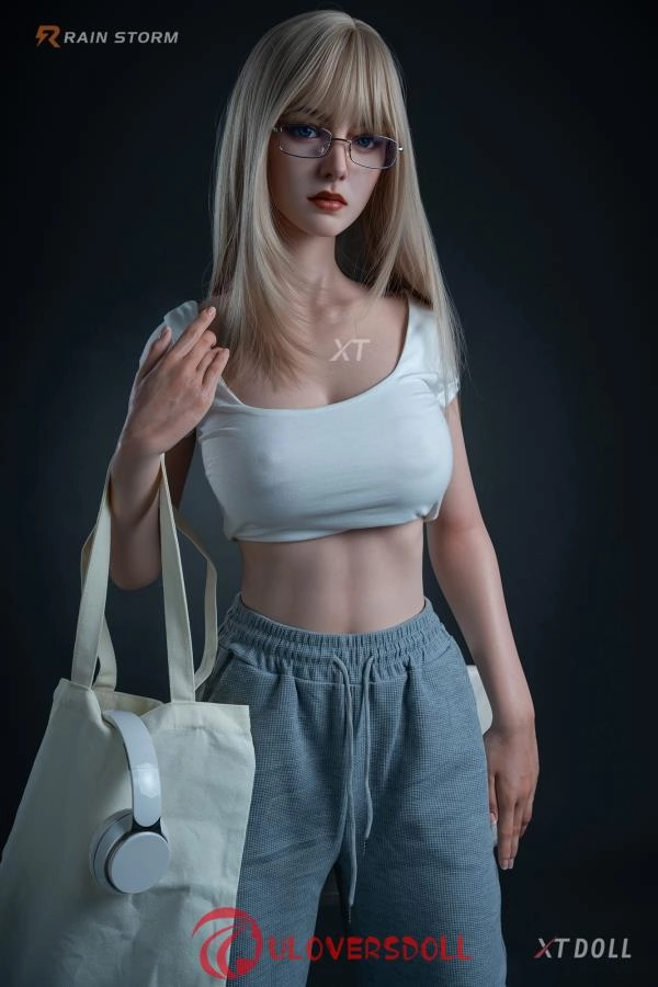 Realistic Sex Doll