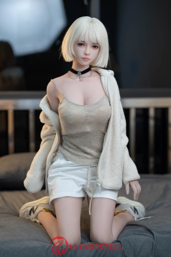 Big Boobs Love Doll