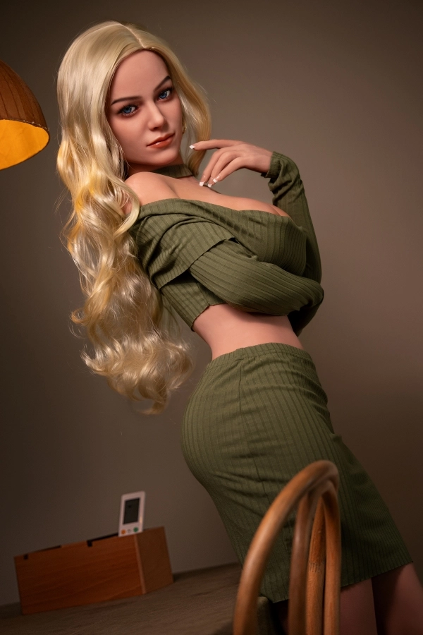 Huge Boob USA Love Doll