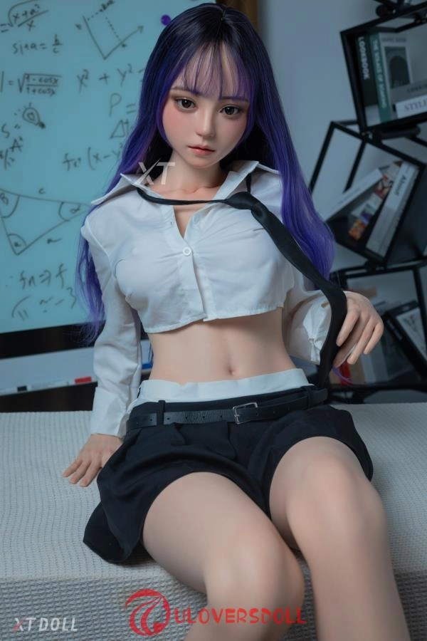 XT Medium Tits Doll