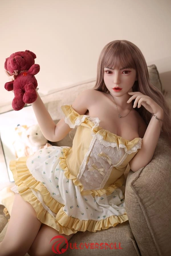 Yearn Medium Breast Sexdolls