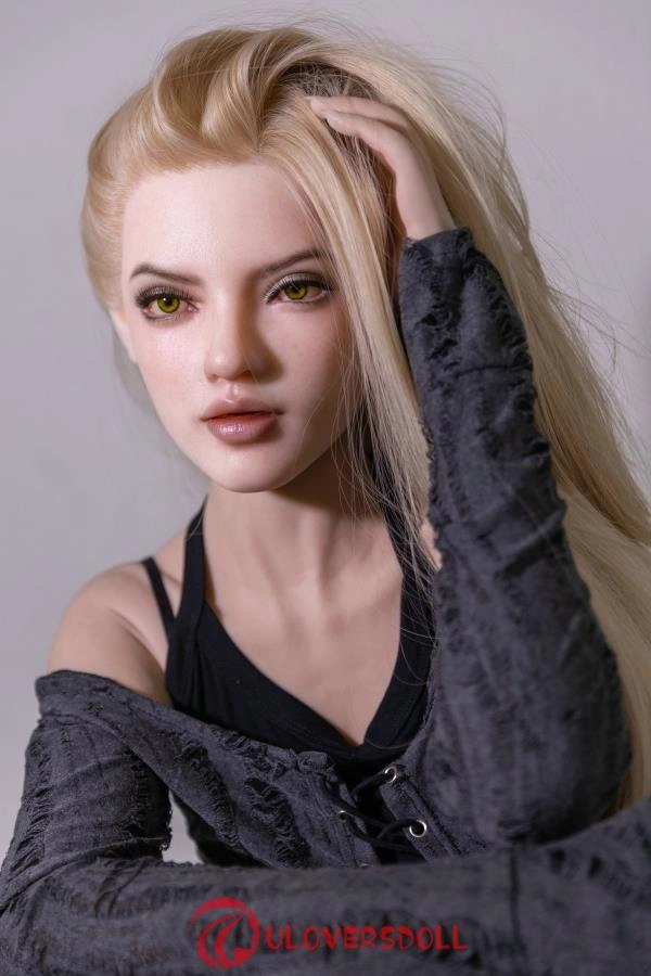 Ultra Realistic Sexdoll