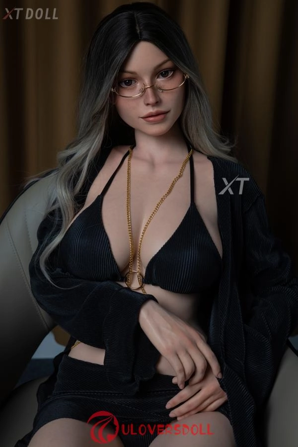 XT Silicone Fuck Doll