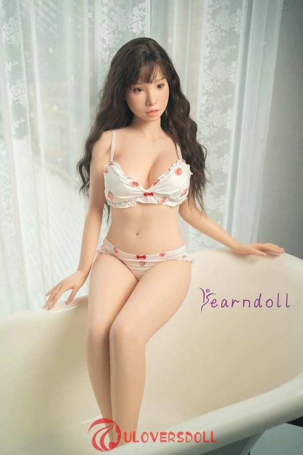 Yearn Medium Breast Love Dolls